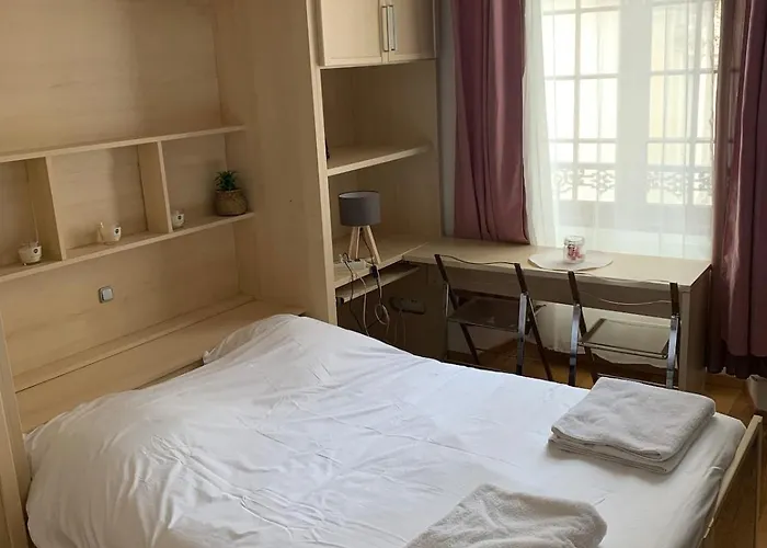 아파트 Au Coeur Du Centre *